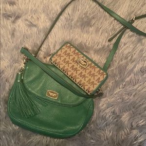 Leather Michael Kor Bag With Coordinating Wallet